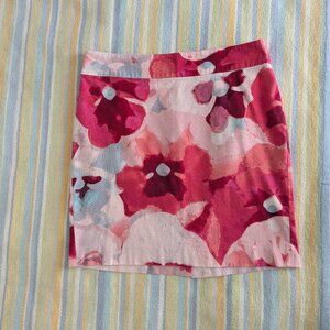 ✨ Ann Taylor LOFT Watercolor Floral Skirt Size 2